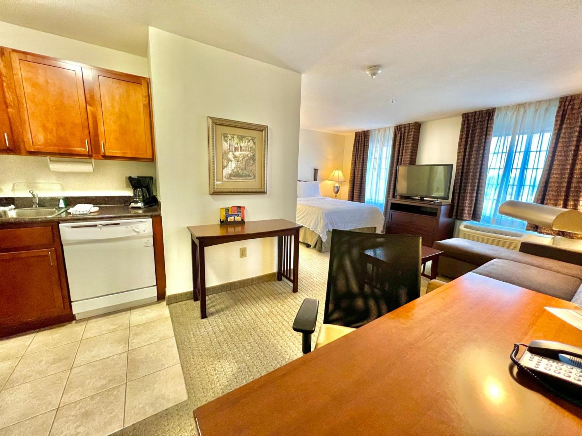 Staybridge Suites Detroit-Novi By Ihg Extérieur photo